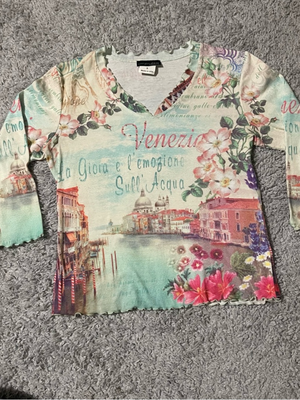 Y2K Venezia Scenic Print V-Neck Top - Mint Floral
